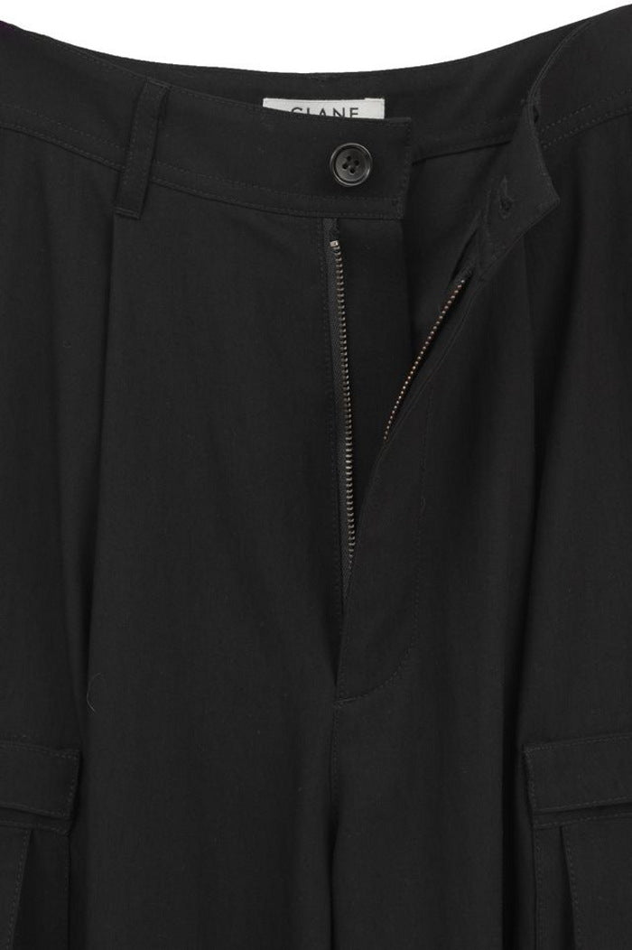 CLANE 正規商品 クラネ ローウエストポケット カーゴ パンツ LOW WAIST POCKET CARGO PANTS アイボリー/カーキ/ブラック 3色展開 2026秋冬新作【111107063】