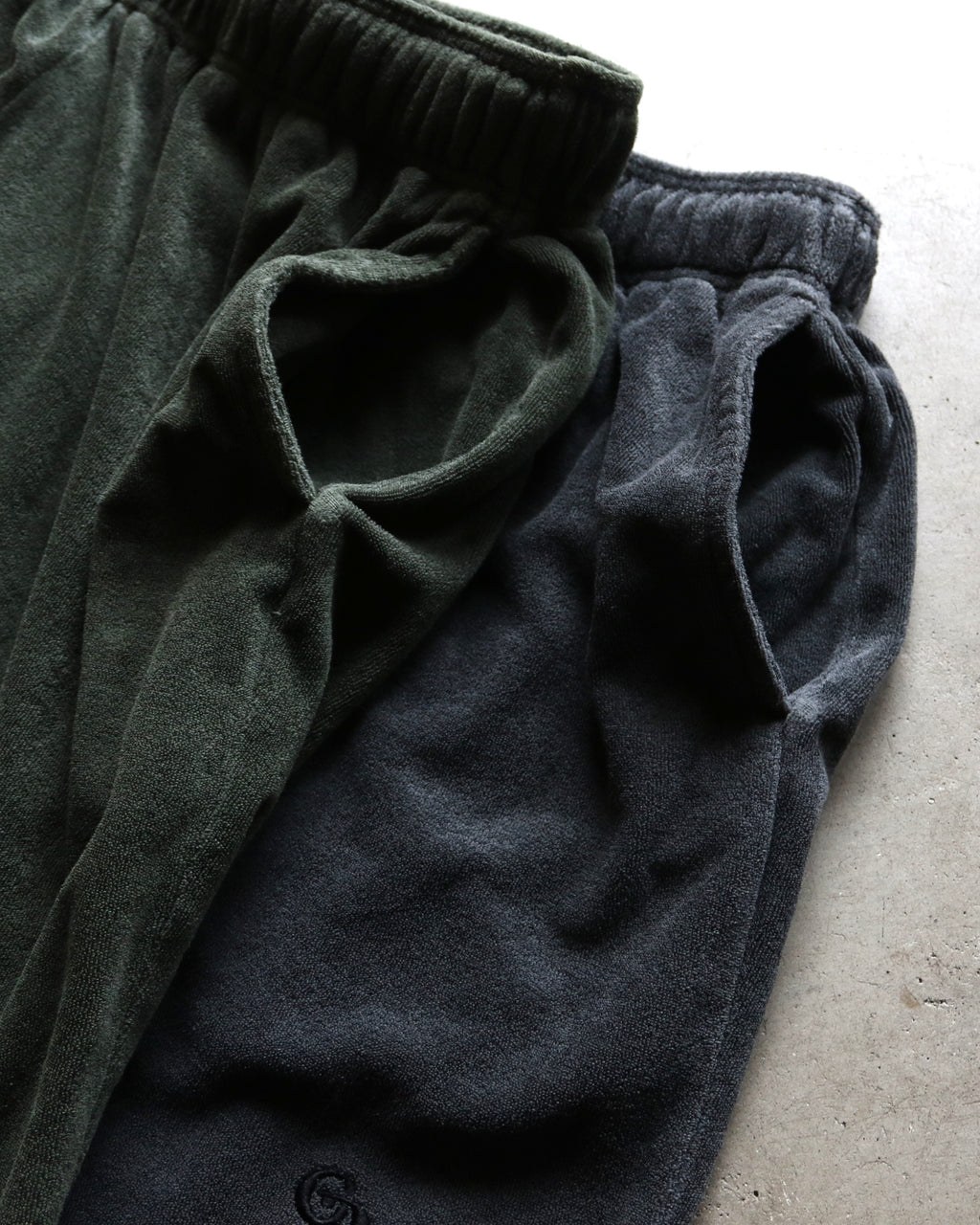 GOODAYS × SCREEN STARS パイル ピグメント ショーツ Pile pigment shorts ブラック/ダークグリーン 2色展開 2026春夏新作
