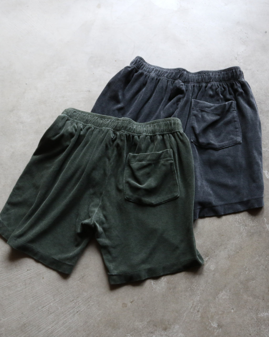 GOODAYS × SCREEN STARS パイル ピグメント ショーツ Pile pigment shorts ブラック/ダークグリーン 2色展開 2026春夏新作
