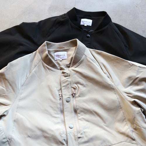 CHARGER アウター チャージャー オリジナル MA-1 ボンバー ブルゾン MA-1 Bomber Blouson ブラック/グレージュ Black/Greige 2色展開 2026春夏新作
