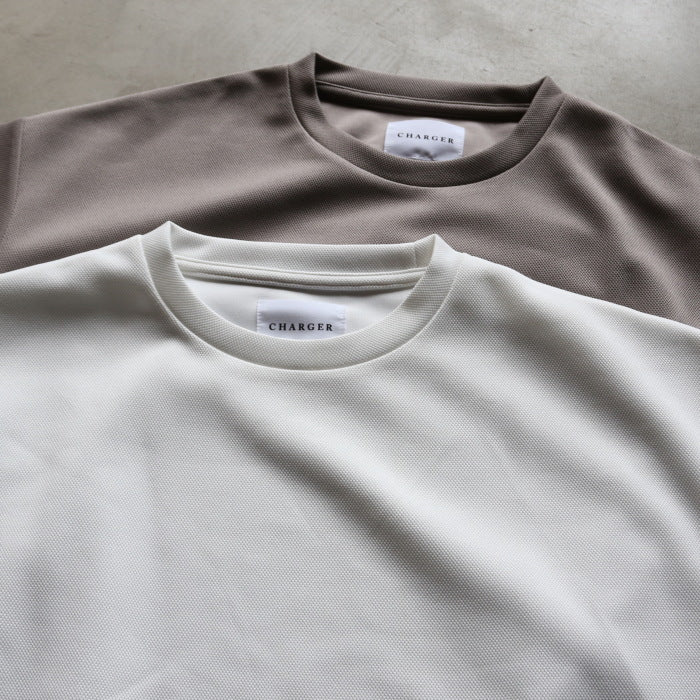 【着痩せシリーズ】CHARGER トップス ユニセックス 無地 チャージャー オリジナル サイド スリット Tシャツ ホワイト/グレージュ 2色展開