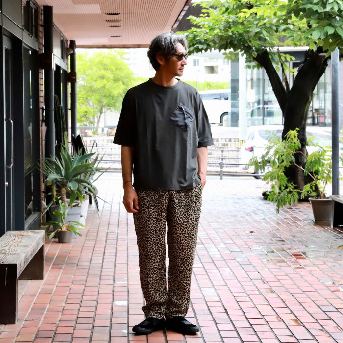 CHARGER トップス ユニセックス 無地 チャージャー オリジナル 胸ポケット ジップ Tシャツ Pocket Zip Tee ホワイト/チャコール White/Charcoal 2026春夏新作