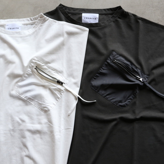 CHARGER トップス ユニセックス 無地 チャージャー オリジナル 胸ポケット ジップ Tシャツ Pocket Zip Tee ホワイト/チャコール White/Charcoal 2026春夏新作