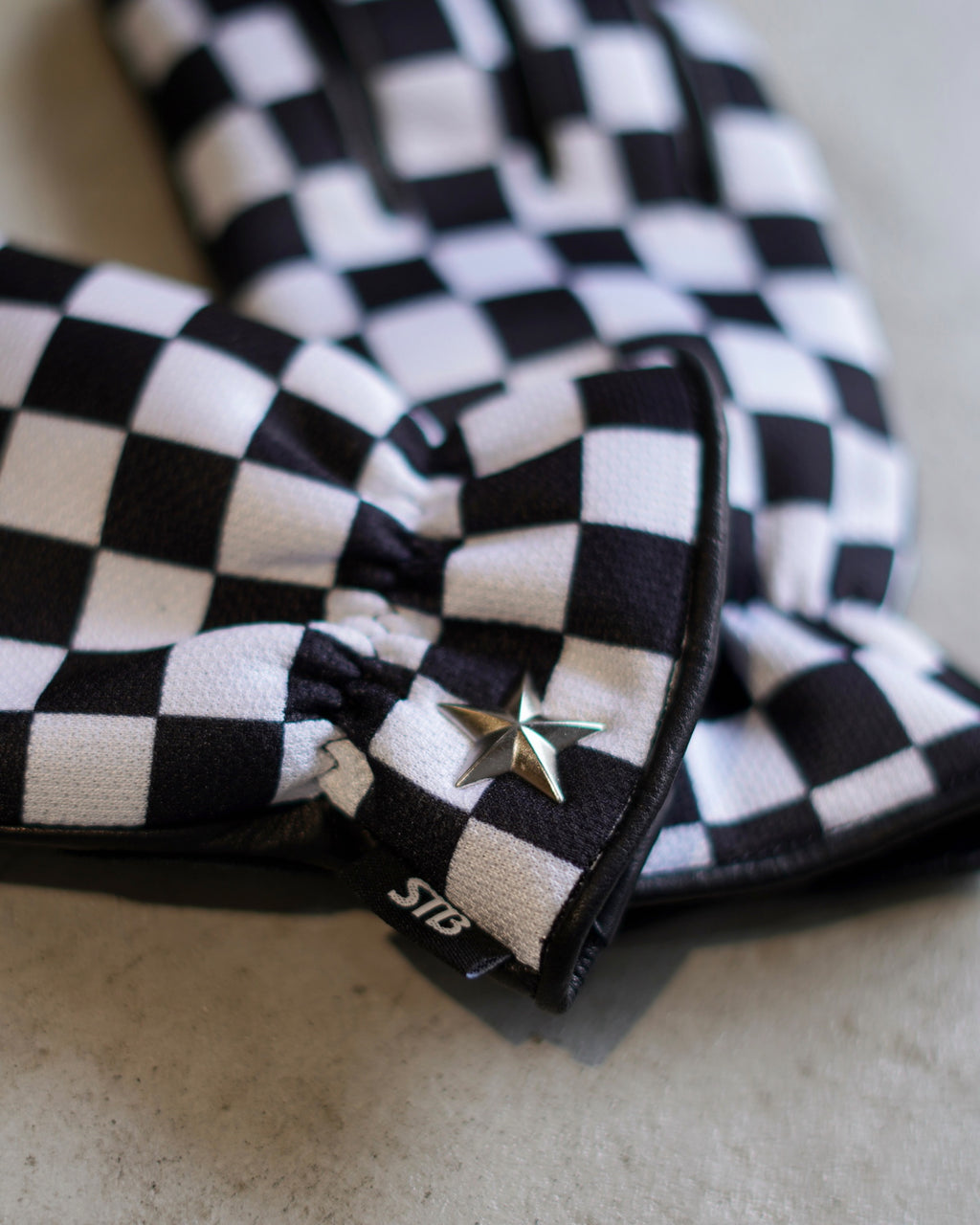 Schoot × STB チェッカーレザーグローブ