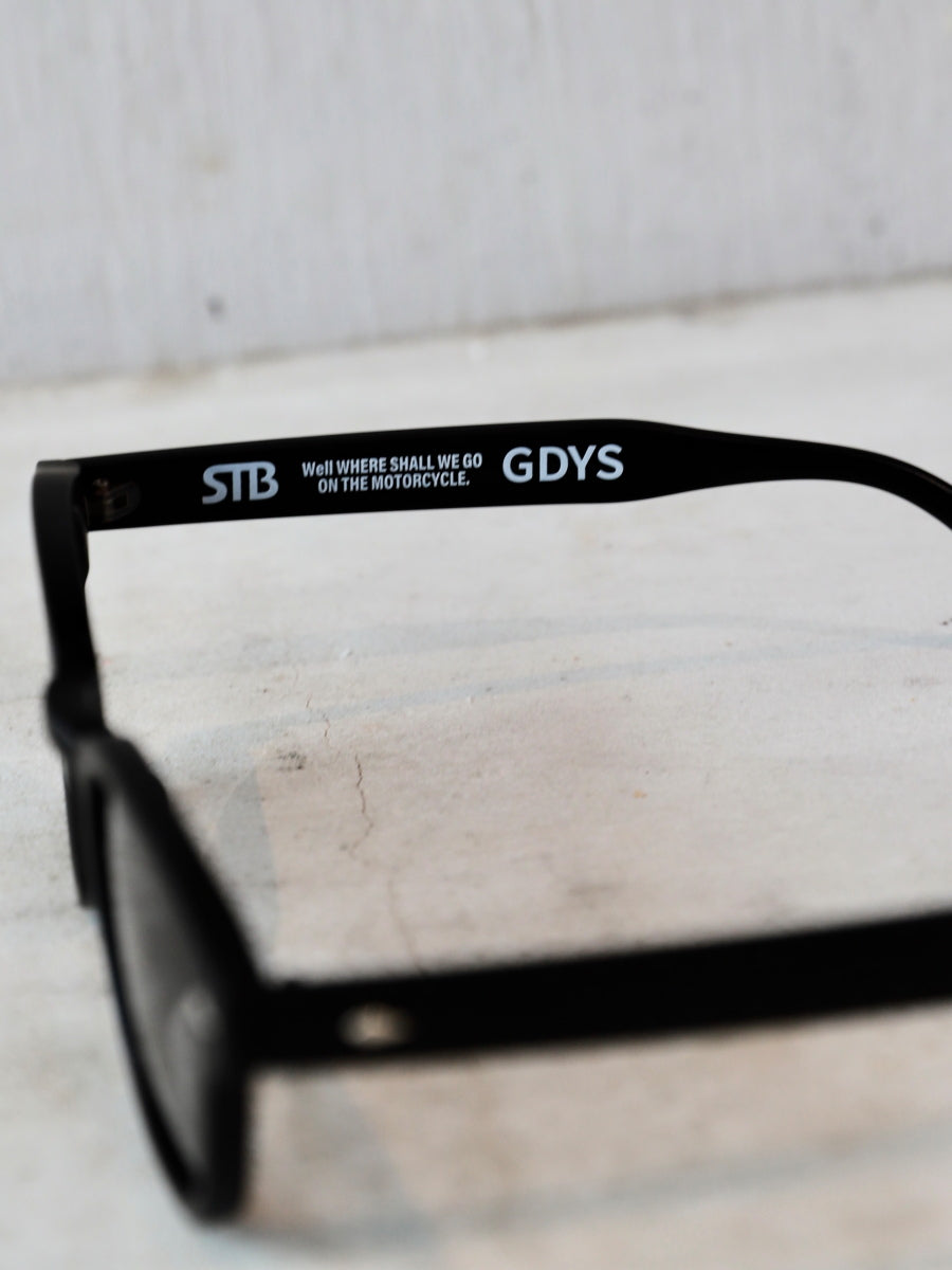 【7/10 11:00 再販開始】GOODAYAS 限定 & 定番STBサングラス　偏光調光サングラス