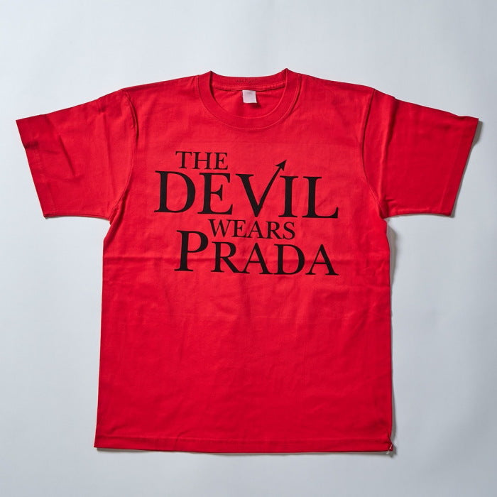 ジャクソンマティス コラボ Tシャツ JACKSON MATISSE プラダを着た悪魔 ロゴ T シャツ LOGO Tee ホワイト/ブラック/レッド 3色展開 2026秋冬新作