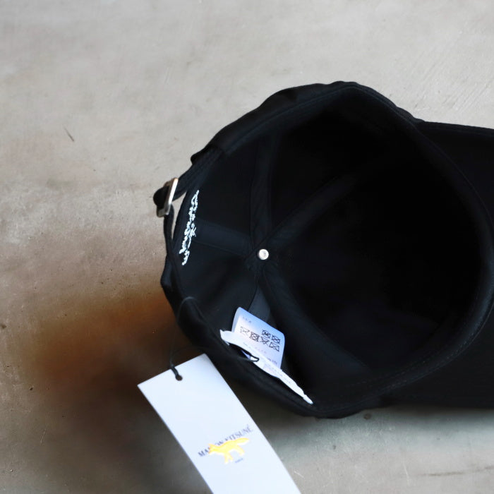 メゾンキツネ キャップ MAISON KITSUNE フォックスヘッド キャップ Fox Head C ap ブラック Anthracite 2026秋冬新作【mpuah00ww0096】