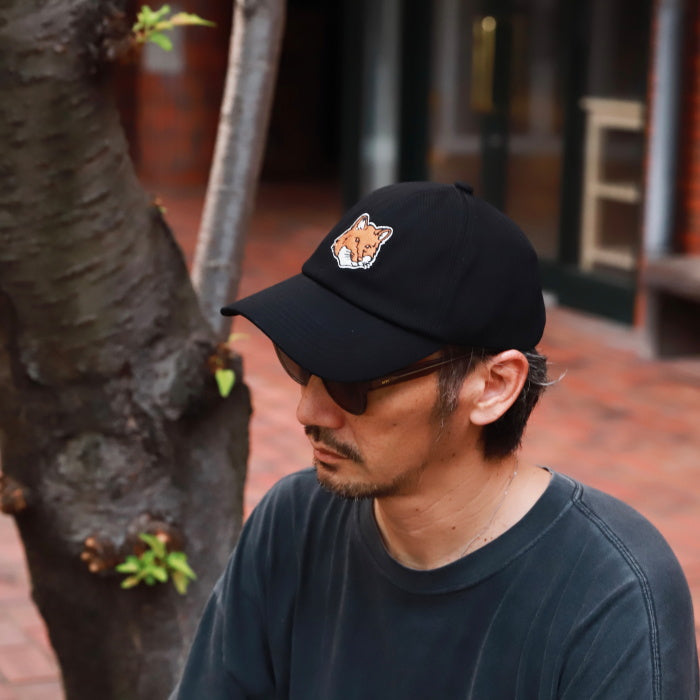 メゾンキツネ キャップ MAISON KITSUNE フォックスヘッド キャップ Fox Head C ap ブラック Anthracite 2026秋冬新作【mpuah00ww0096】