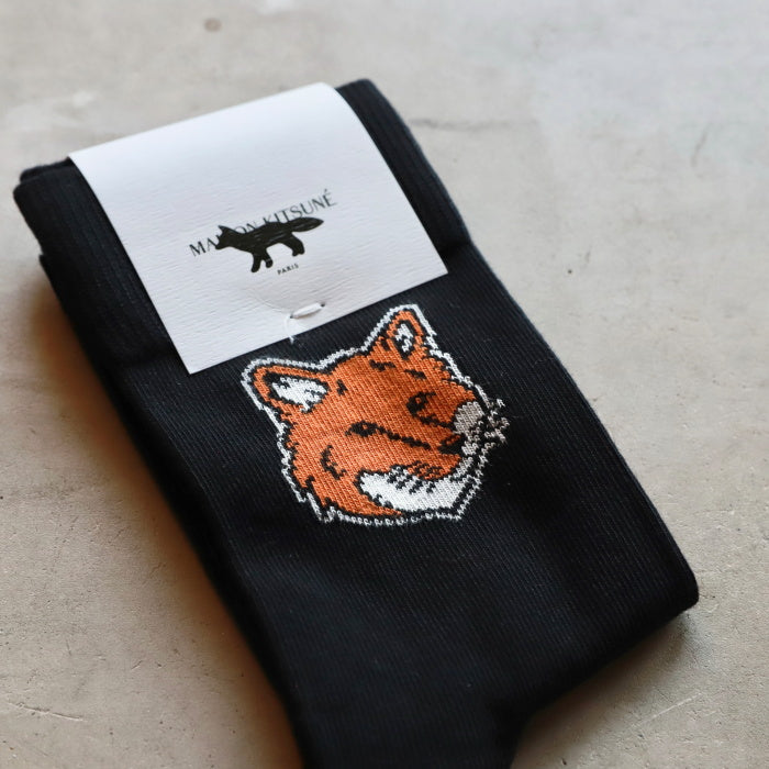 メゾンキツネ 靴下 ソックス ユニセックス MAISON KITSUNE フォックス ヘッド ソックス Fox Head Socks ブラック/ホワイト Black/White 2026秋冬新作【mpuas00kt0010】