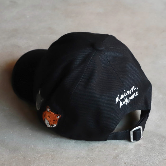 メゾンキツネ キャップ MAISON KITSUNE ダブル フォックスヘッド キャップ Dou ble Fox Head Cap ブラック Anthracite 2026秋冬新作【mruah11ww0096】