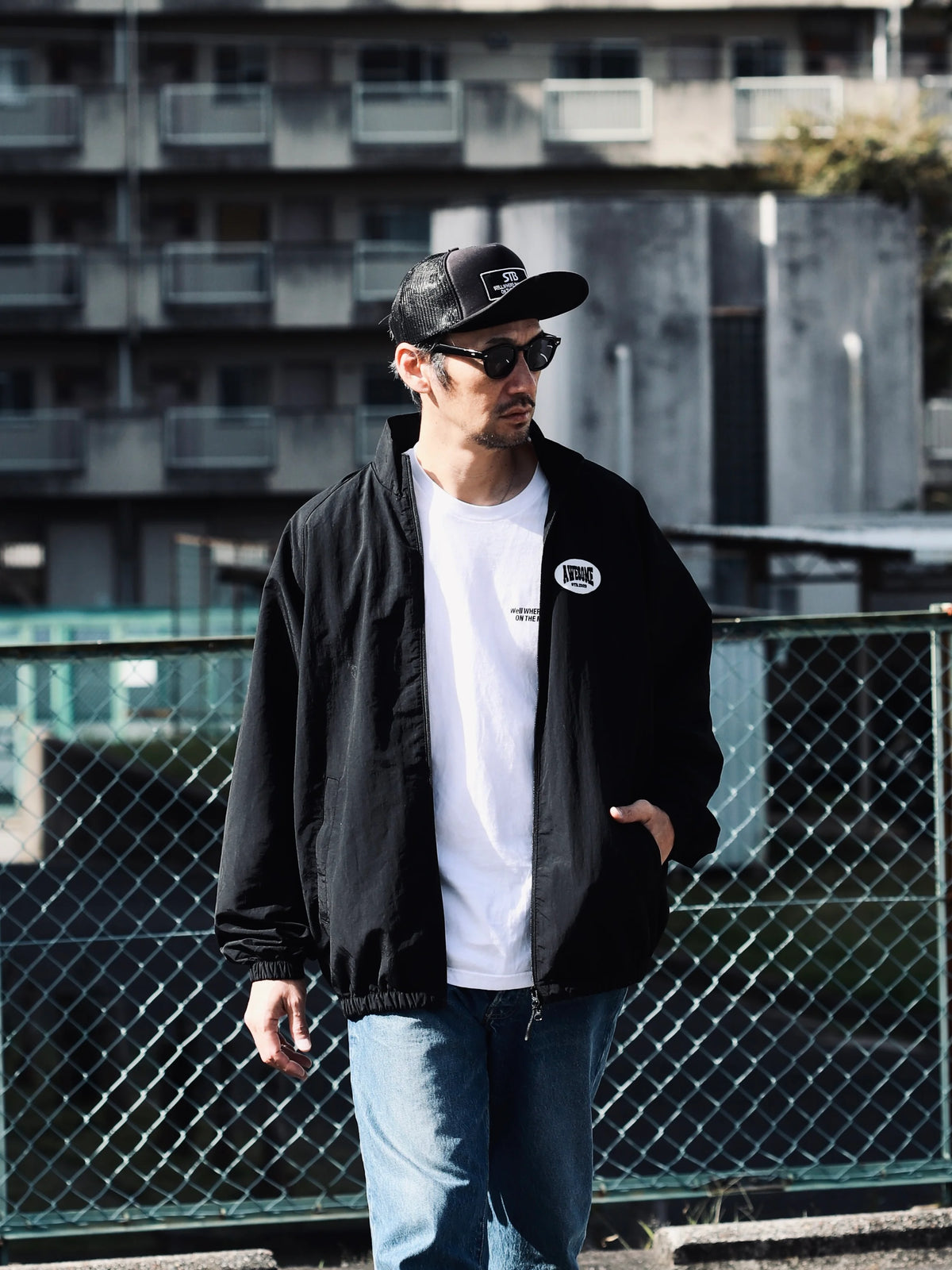STB ジップアップナイロンジャケット