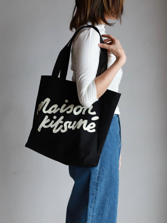 MAISON KITSUNE / ハンドライティング トート / pw05124ww9042